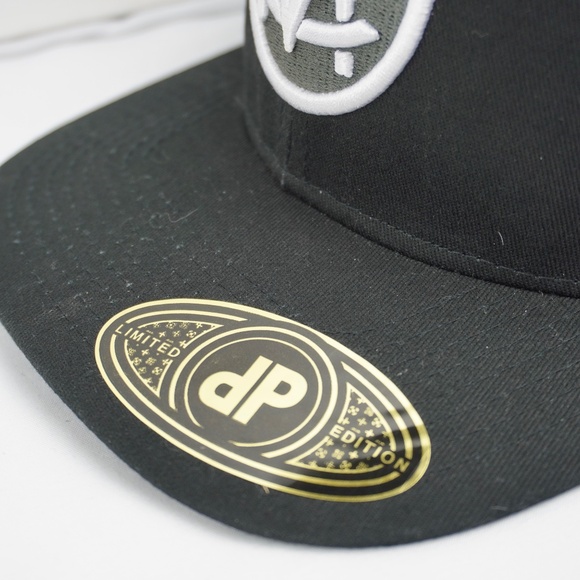 Maui Central Snap Back Hat Limited Edition Union Jack Double Portion Supply - Picture 5 of 8